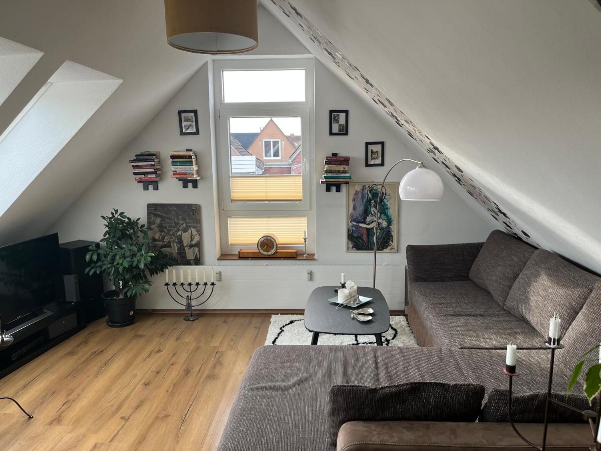 Gemuetliche Mitten In Apartment Esens